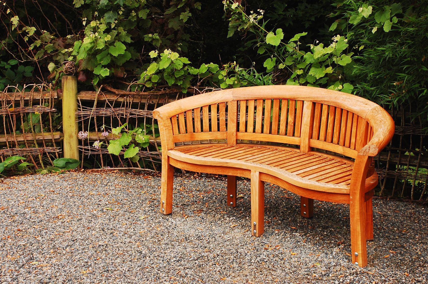 wooden garden bench