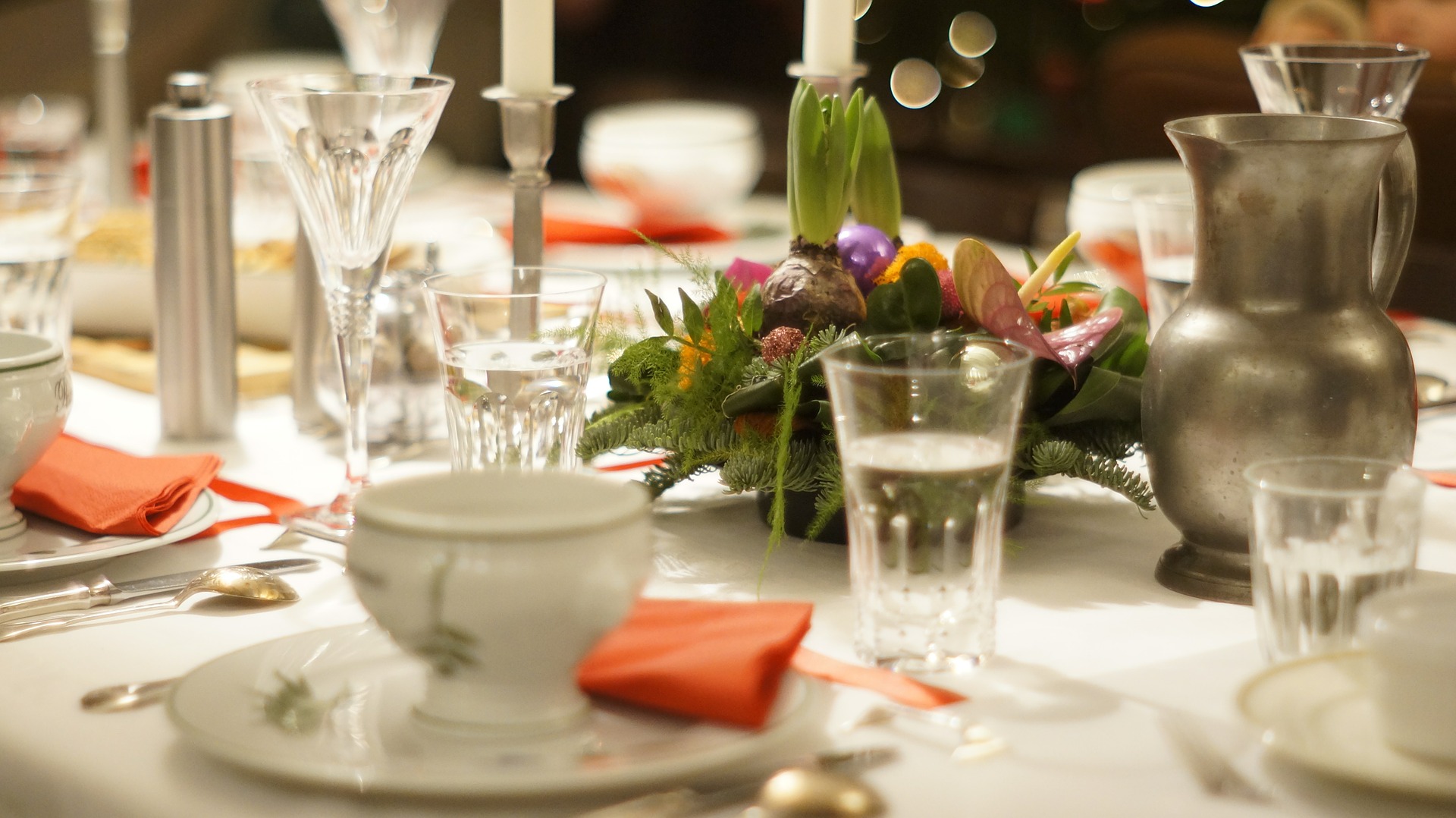 Thanksgiving tableware