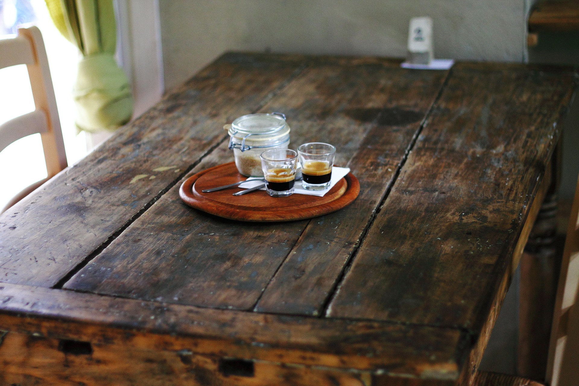 rustic county styled kitchen table
