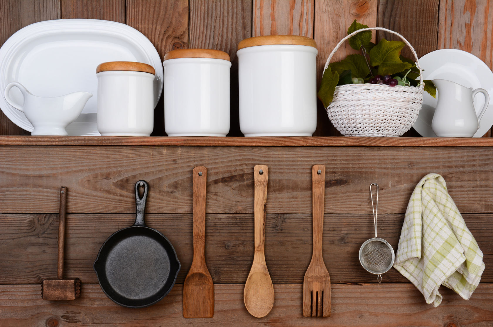 rustic kitchen organization