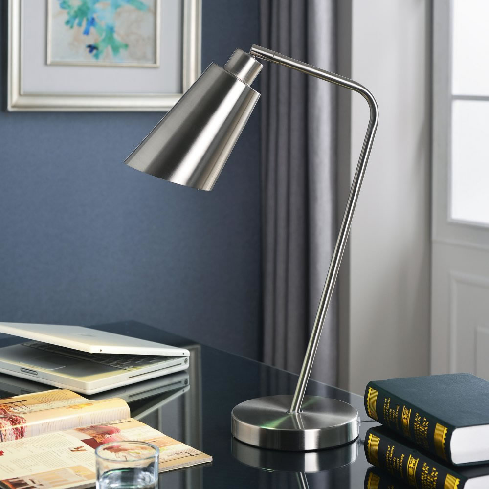 desk lamp