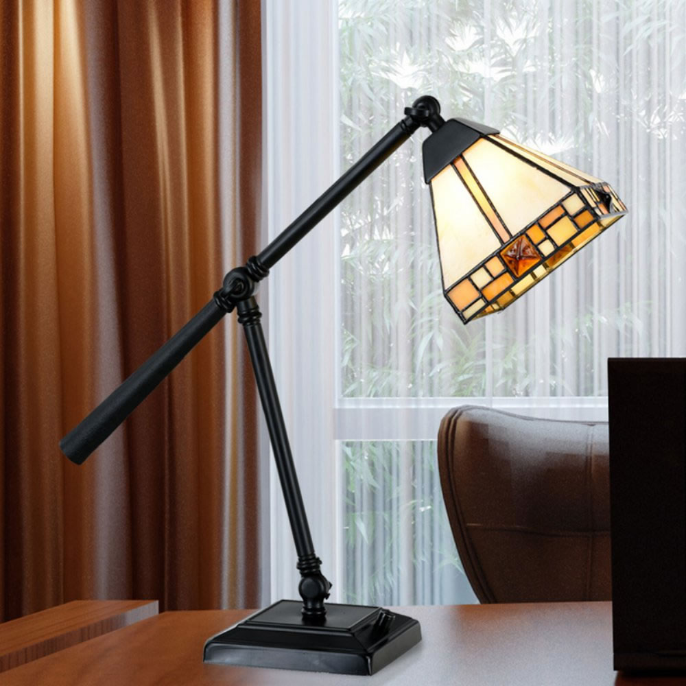 desk lamp