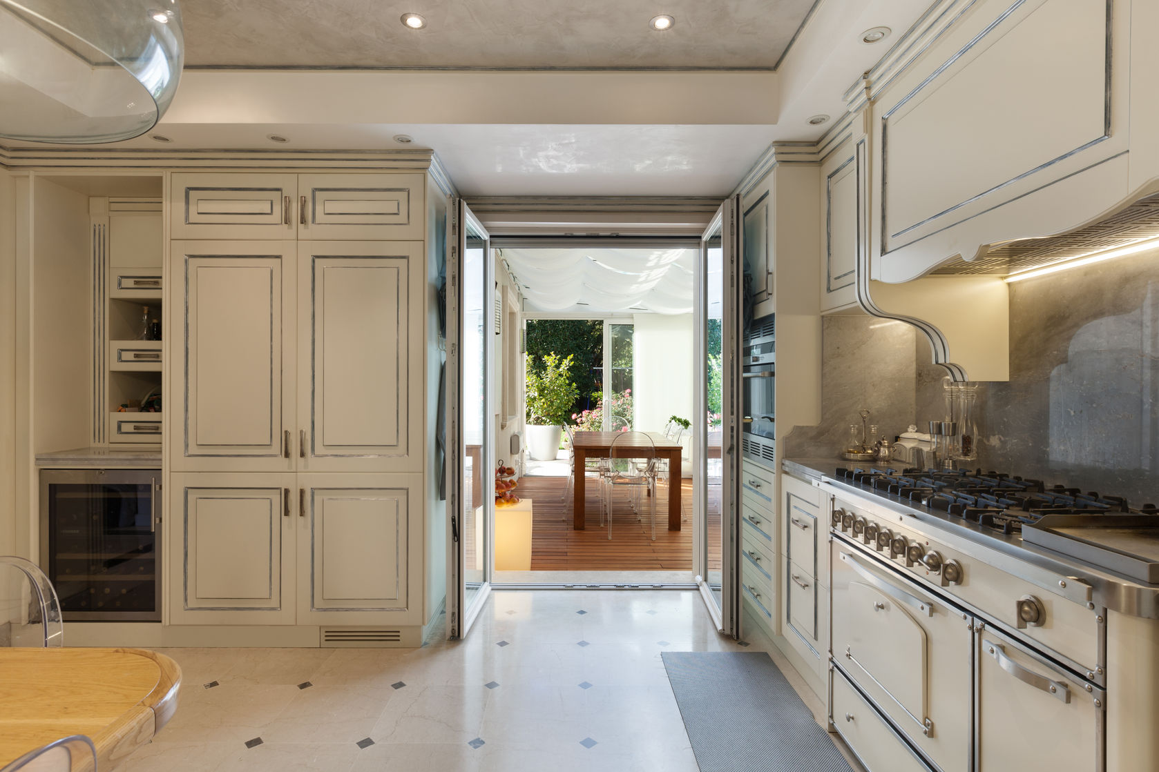 kitchen cabinetry