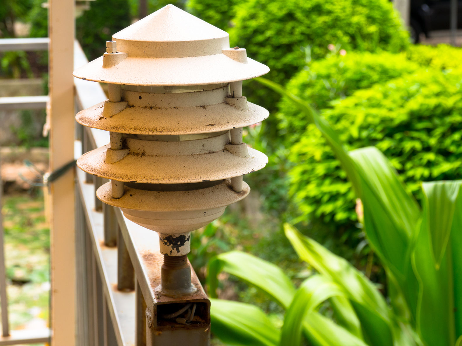 decorative post lighting