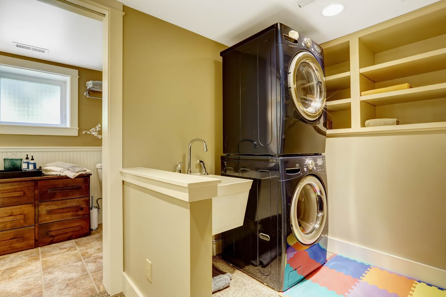 stackable laundry appliances