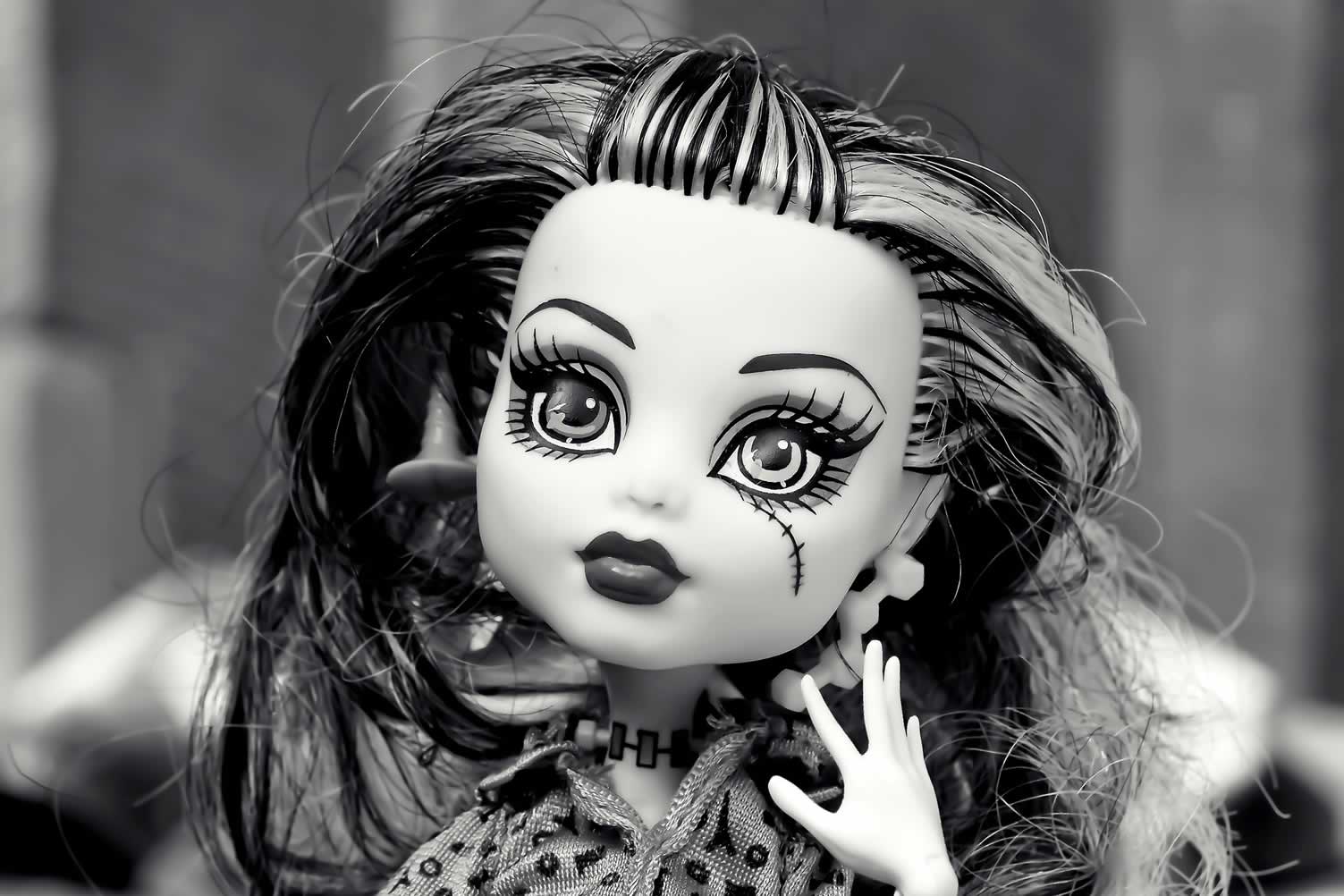 scary doll