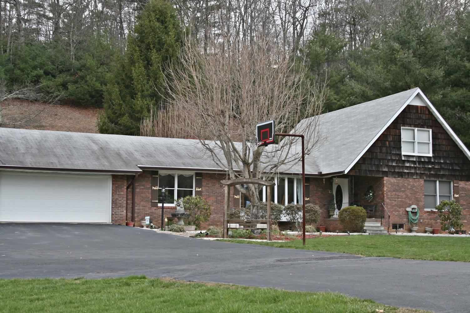 basketball driveway