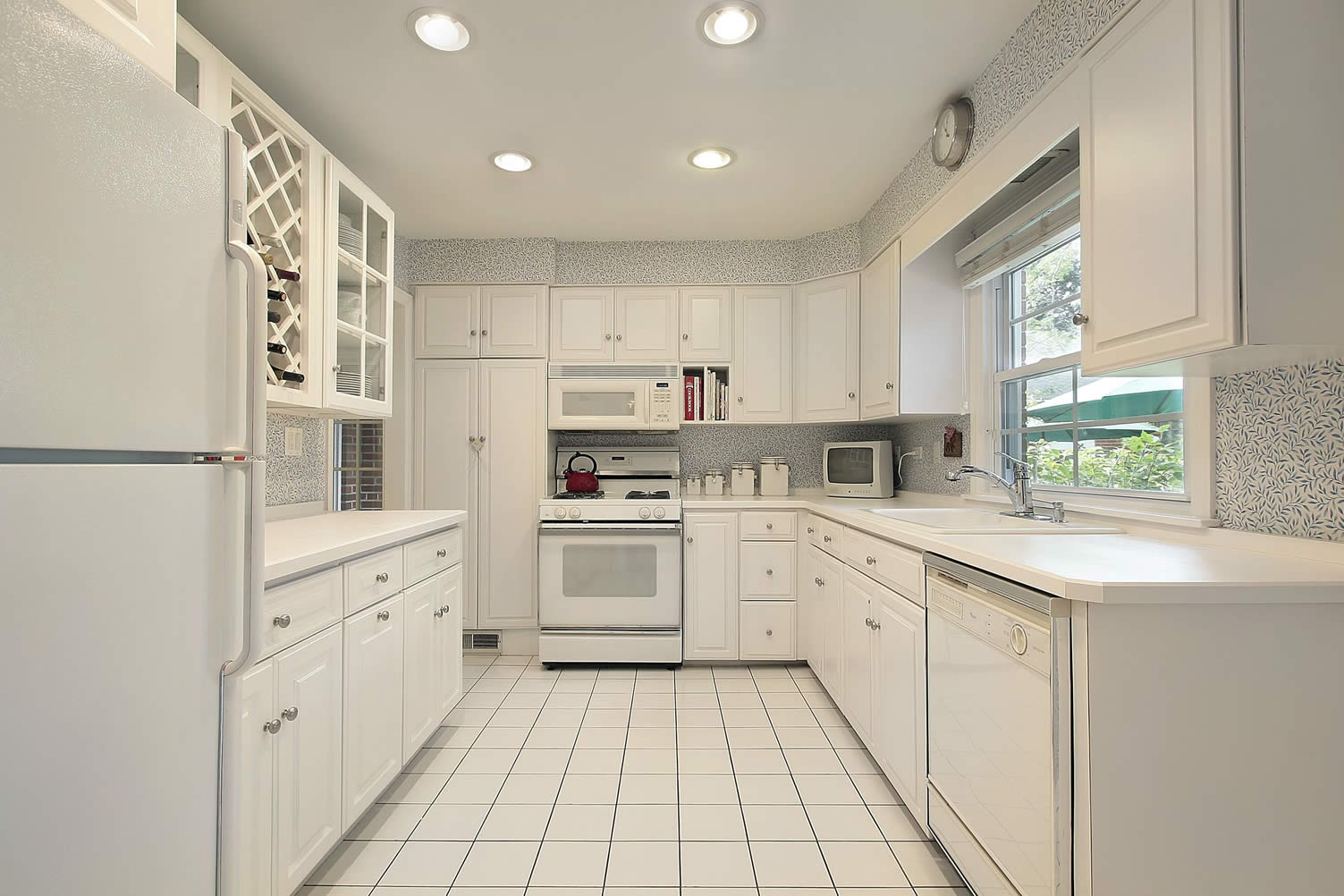 kitchen tile flooring