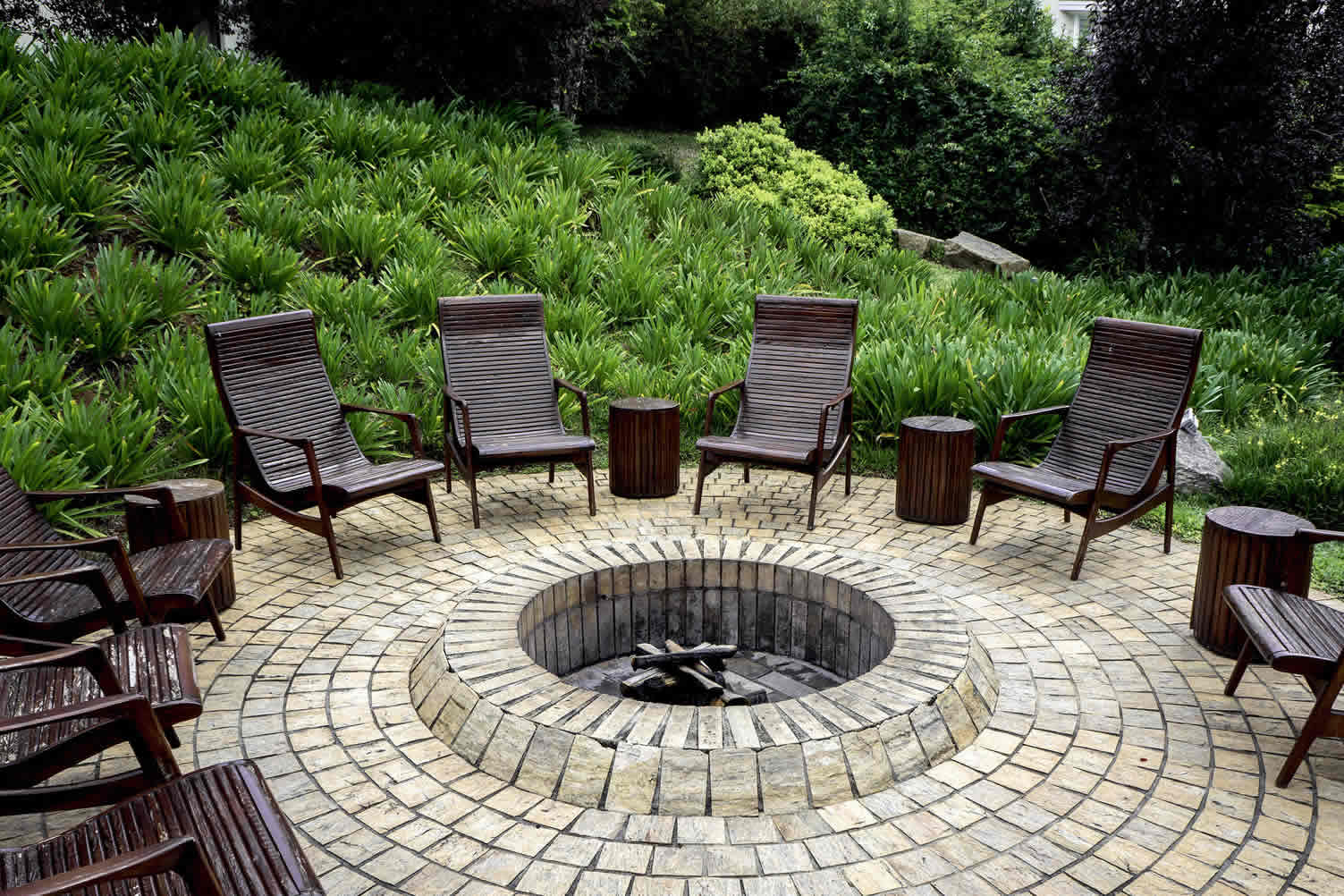backyard firepit
