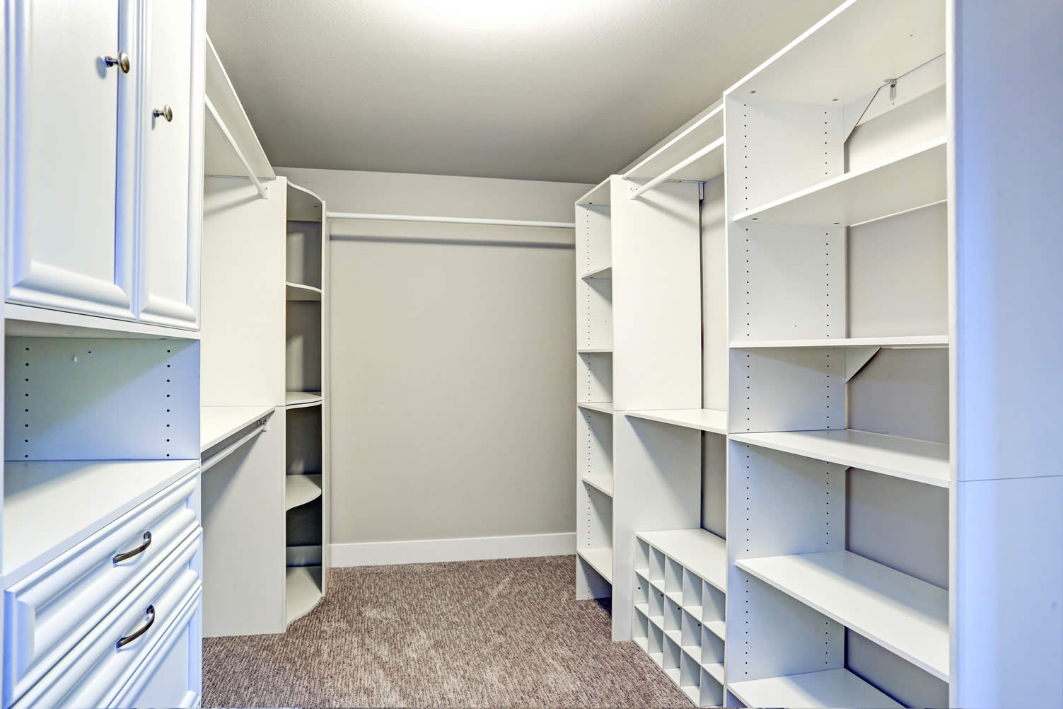 walk in closet