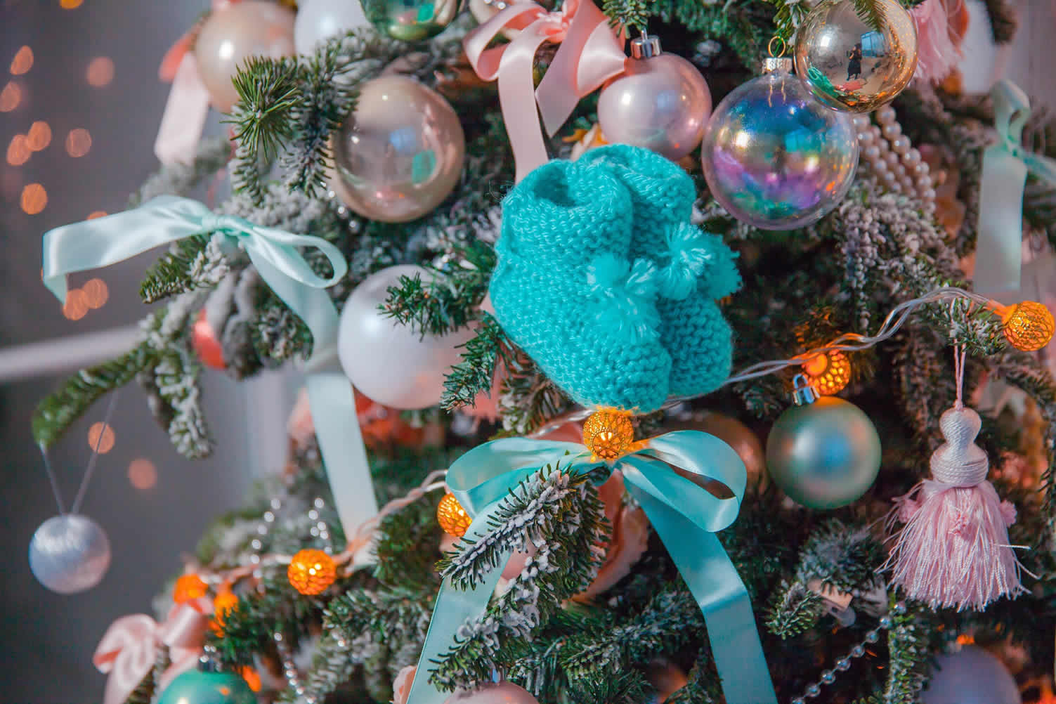 christmas tree decor